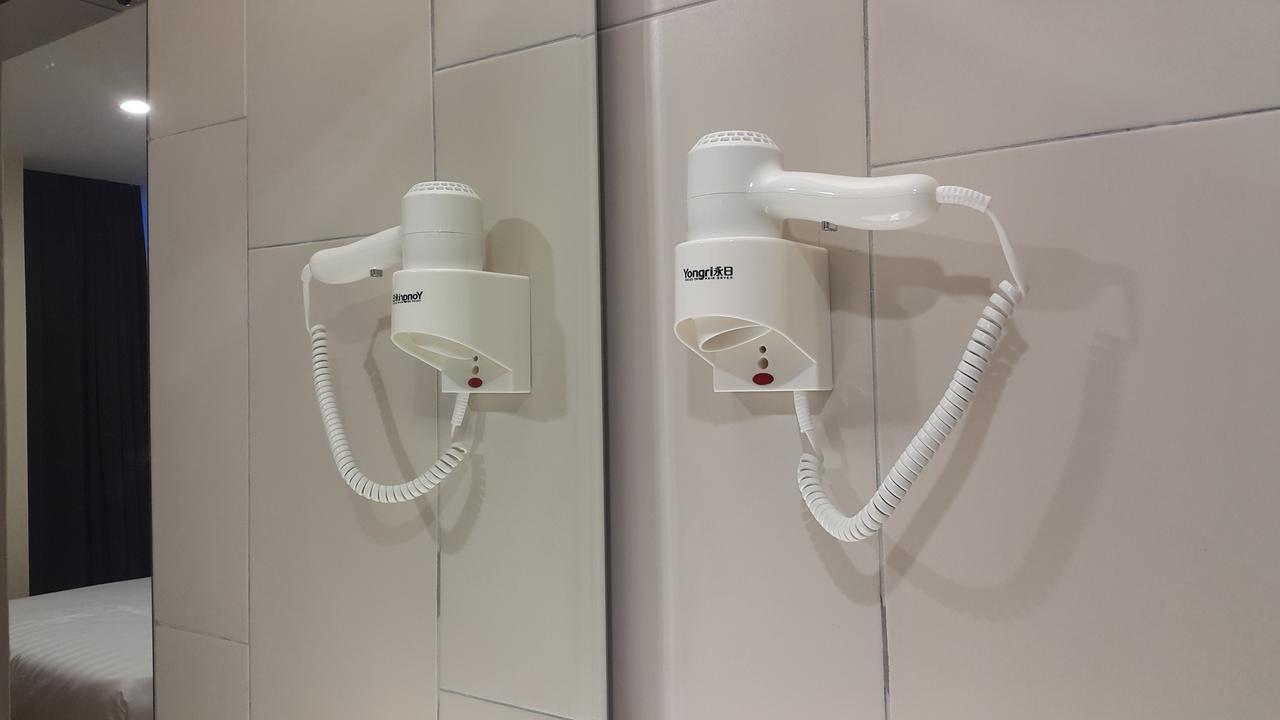 U Design Hotel Μπουκίτ Μερταχάμ Εξωτερικό φωτογραφία